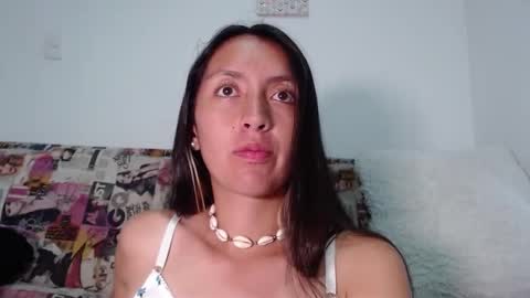 Snapshot of bella_marlowe chatting on 9, 9, 2025 Bella Marlowe online show from 9, 9, 2025