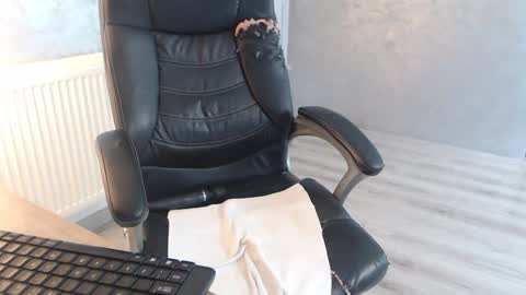      online show from 17, 12, 2024