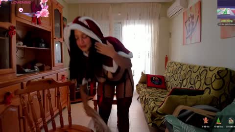 Snapshot of bella_pocahontas3 chatting on 24, 12, 2024 bella_pocahontas3 online show from 24, 12, 2024