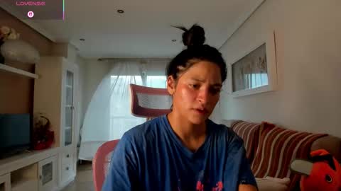 Snapshot of bella_pocahontas3 chatting on 21, 9, 2025 bella_pocahontas3 online show from 21, 9, 2025