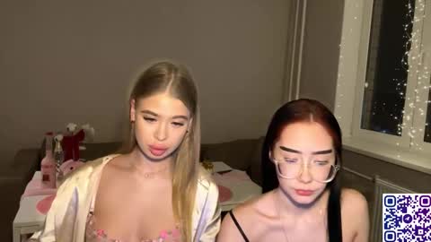 Snapshot of bella_snake chatting on 3, 3, 2026 Bella online show from 3, 3, 2026