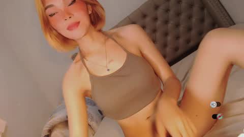 Bella online show from 30, 1, 2025