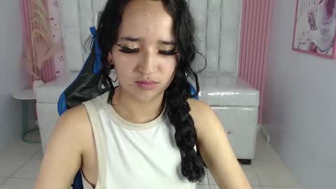 Bella online show from 1, 10, 2025