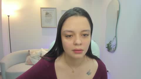 Snapshot of bellaa_hadid_ chatting on 20, 2, 2025 Bella Hadid online show from 20, 2, 2025