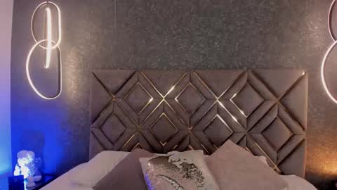 Snapshot of bellaa_swant chatting on 3, 12, 2025 Cris online show from 3, 12, 2025