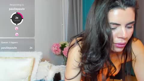 Snapshot of bellaanna25 chatting on 14, 12, 2024 BellaAnna online show from 14, 12, 2024