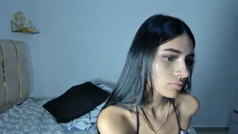 bellaastorm online show from 2, 7, 2026