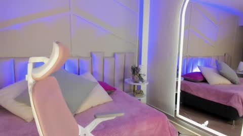 Snapshot of bellabm chatting on 12, 11, 2025 online show from 12, 11, 2025