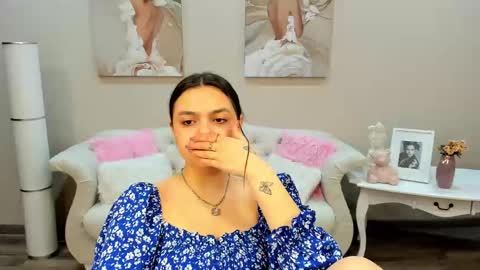 Snapshot of bellaboolman chatting on 8, 2, 2025 BellaBoolman online show from 8, 2, 2025