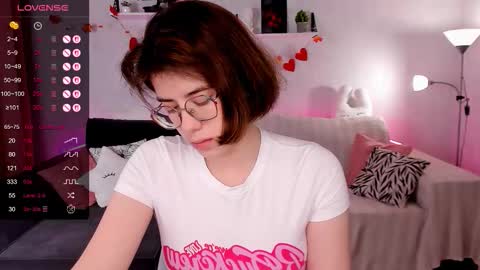 hello guys im Bella online show from 28, 11, 2025