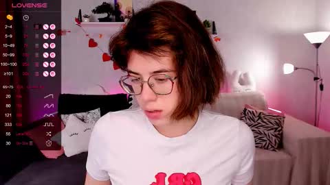 hello guys im Bella online show from 29, 11, 2025