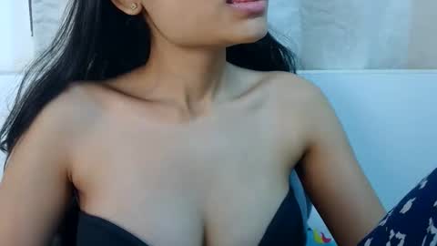 bellacrystall online show from 8, 1, 2026