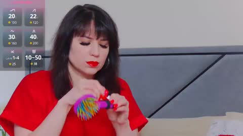 BellaHillss online show from 14, 2, 2025