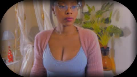 Snapshot of bellahproudly chatting on 15, 11, 2025 Bellah online show from 15, 11, 2025