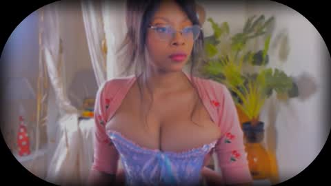 Snapshot of bellahproudly chatting on 13, 12, 2025 Bellah online show from 13, 12, 2025