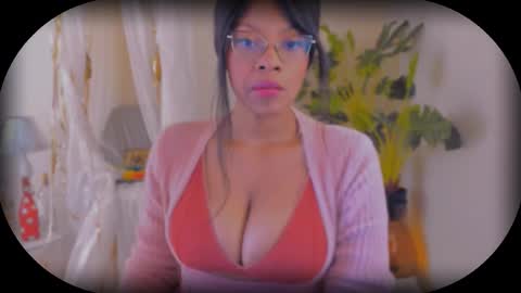 Snapshot of bellahproudly chatting on 16, 12, 2025 Bellah online show from 16, 12, 2025