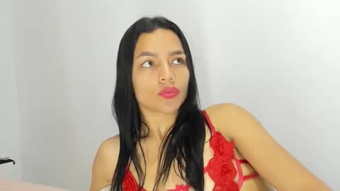 Snapshot of bellalatina15 chatting on 26, 2, 2026 bellalatina15 online show from 26, 2, 2026