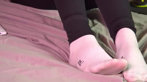 Snapshot of bellamarebelle chatting on 14, 12, 2025 BellaMarebelle online show from 14, 12, 2025