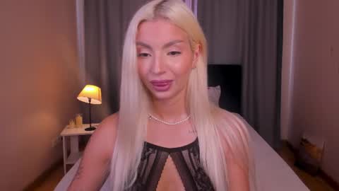 Bella online show from 23, 6, 2026