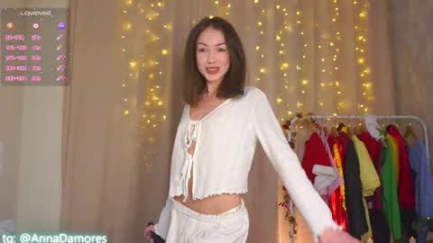 Anna  u can call me Ana de Armas online show from 8, 1, 2026