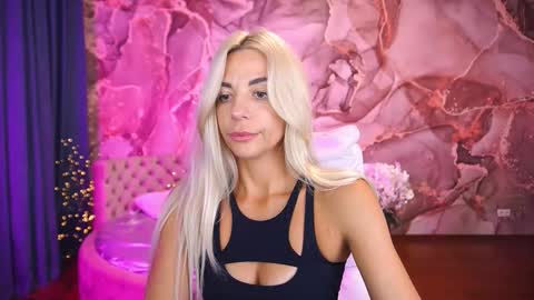 Bella online show from 22, 9, 2025