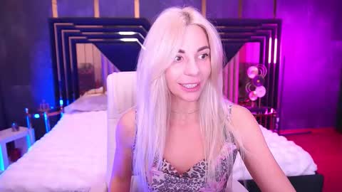 Bella online show from 25, 11, 2025