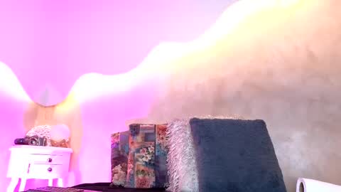 bellarooux online show from 31, 3, 2026