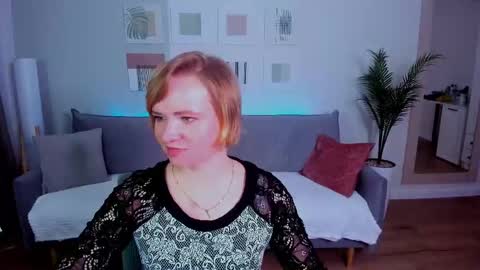 bellasmittssy online show from 14, 4, 2026