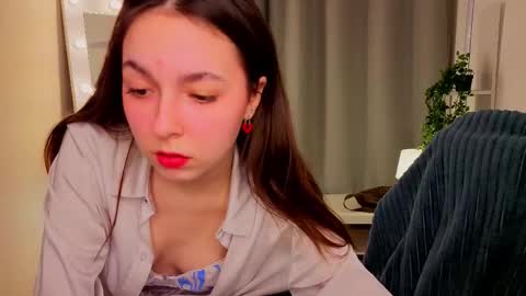 Bella online show from 10, 3, 2026