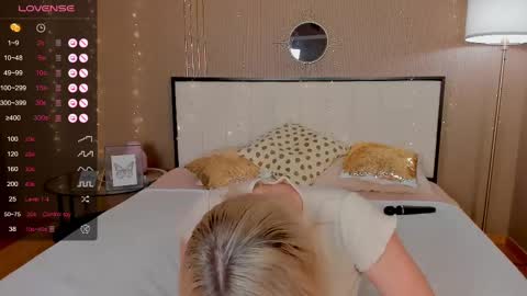 Snapshot of bellatip chatting on 20, 2, 2025 Bella online show from 20, 2, 2025