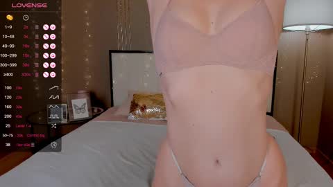 Snapshot of bellatip chatting on 27, 2, 2025 Bella online show from 27, 2, 2025