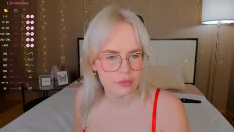 Snapshot of bellatip chatting on 20, 10, 2025 Bella online show from 20, 10, 2025