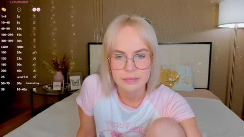 Snapshot of bellatip chatting on 19, 2, 2026 Bella online show from 19, 2, 2026