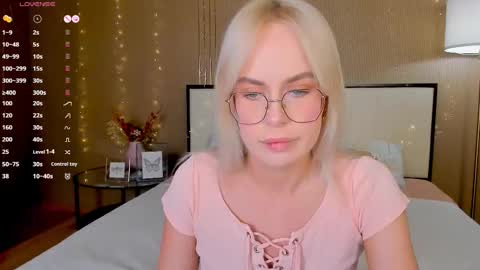 Snapshot of bellatip chatting on 27, 2, 2026 Bella online show from 27, 2, 2026