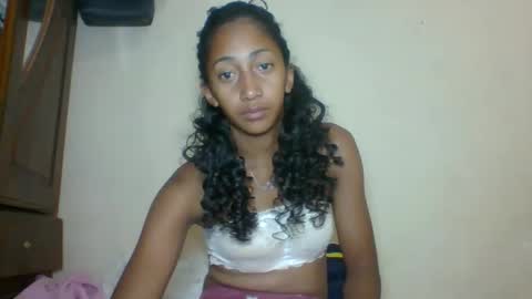 Snapshot of belle_annah chatting on 17, 5, 2026 belle_annah online show from 17, 5, 2026