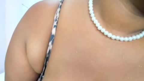 belle online show from 26, 9, 2025