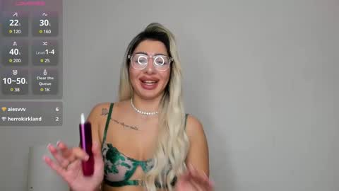 Snapshot of belle_hallle chatting on 11, 3, 2025 LucyJelly online show from 11, 3, 2025