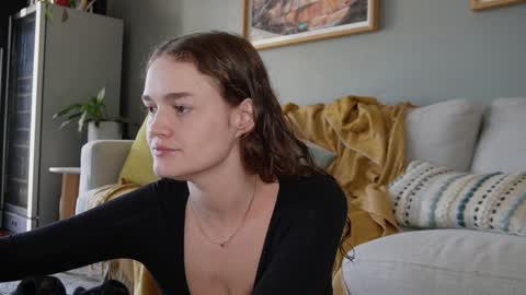BELLE   online show from 5, 1, 2025