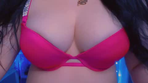Hello I am kind friendly and cute girl online show from 27, 1, 2025