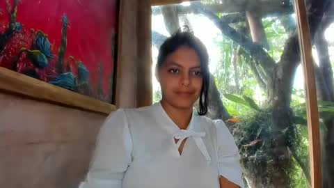 Snapshot of bellezacosmica chatting on 5, 8, 2026 bellezacosmica online show from 5, 8, 2026