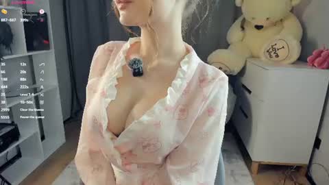 Bella online show from 5, 7, 2026
