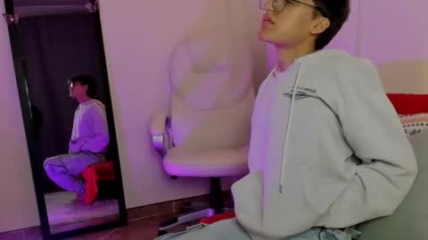 Neon online show from 24, 9, 2025