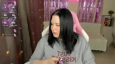 LinaBoo online show from 1, 5, 2026