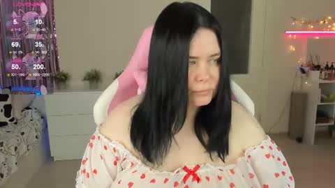 LinaBoo online show from 11, 6, 2026