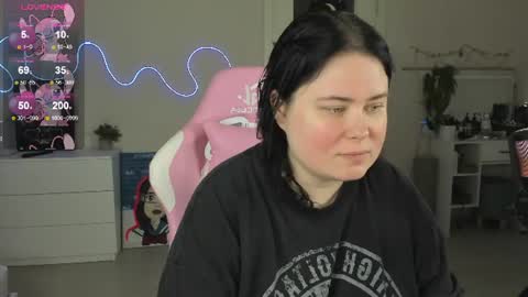 LinaBoo online show from 17, 7, 2026