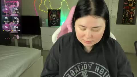 LinaBoo online show from 1, 8, 2026