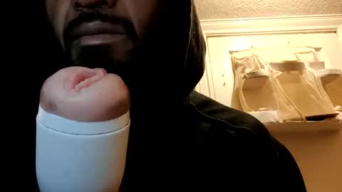 Snapshot of bendovereasy chatting on 29, 11, 2025 bendovereasy online show from 29, 11, 2025