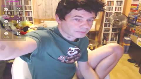 benijamin online show from 9, 10, 2025