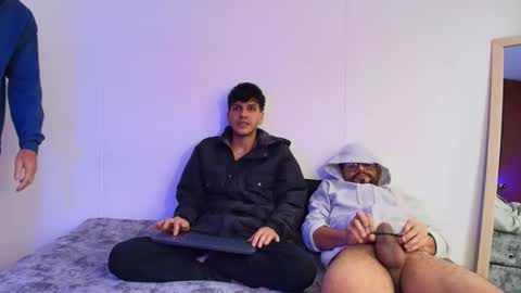 Snapshot of benjamin613999 chatting on 16, 12, 2025 benjamin online show from 16, 12, 2025