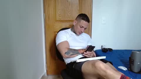 Snapshot of benjamin_isaac chatting on 24, 2, 2025 benjamin_isaac online show from 24, 2, 2025